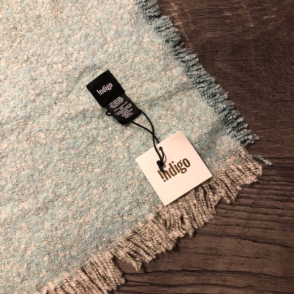 Indigo Blanket Scarf - Picture 2 of 3